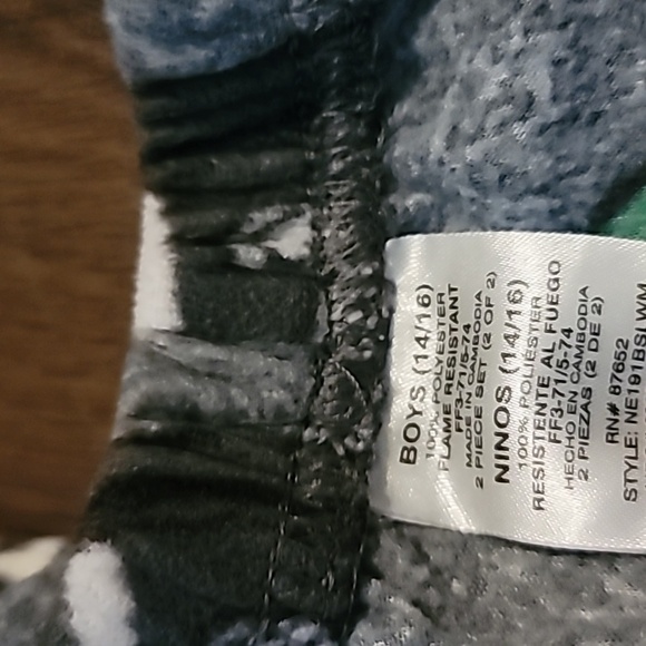 Super Mario Brother Pajama Pants - Picture 3 of 4